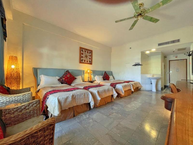 Swan Lake Villa Resort Наньвань Экстерьер фото